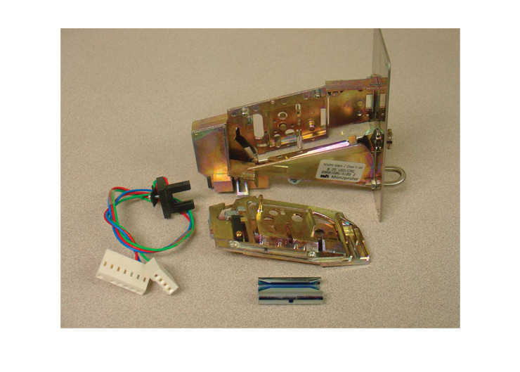 thumbnail image 2 of Dexter C-Series 9021-092-002 Coin Drop Acceptor Assembly For Washer/Dryer (Used) 2 of 6